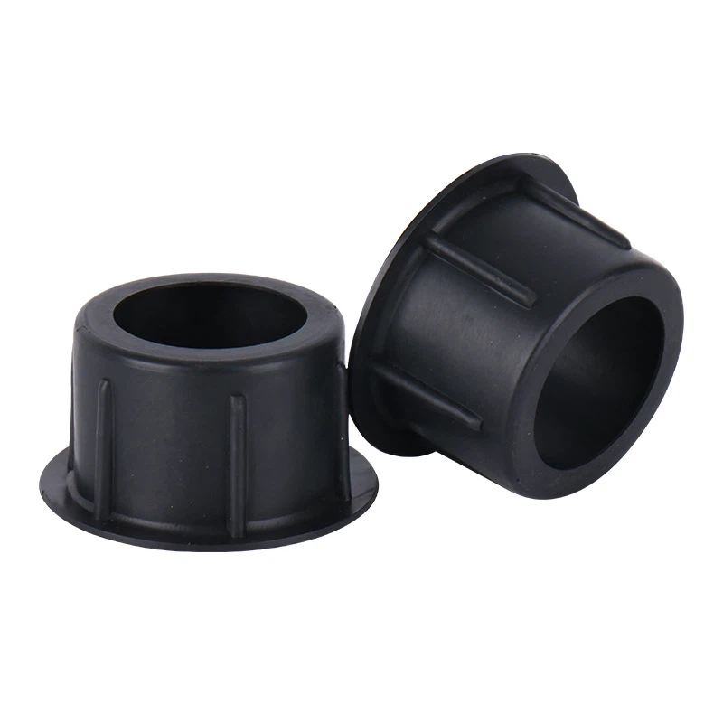 2 bouchons de tuyau en PVC